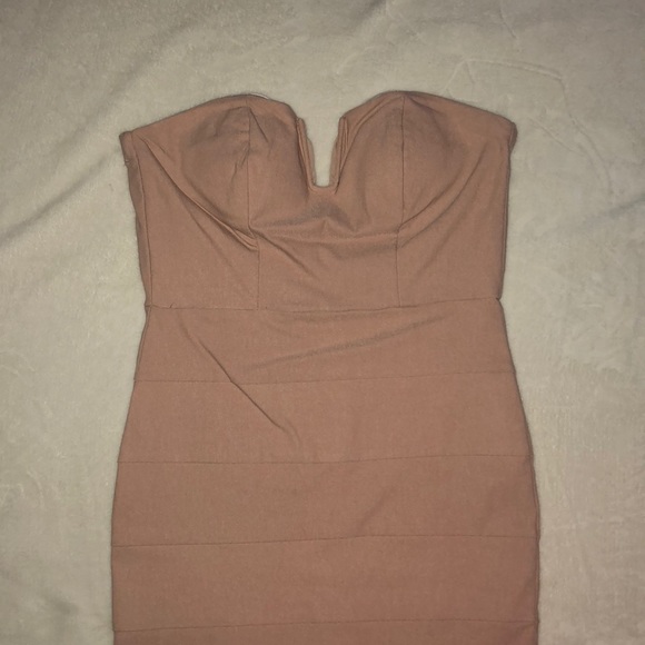 Charlotte Russe mauve strapless dress - Picture 1 of 4